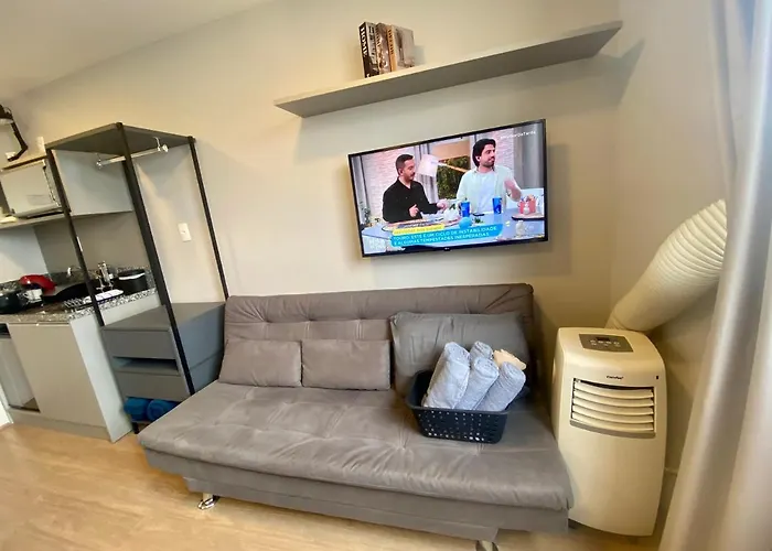 Admiravel Apartamento Em Frente Ao Metro Bras ! Ap 56 A Torre 2 - Rua Coronel Mursa, 56 - Bras